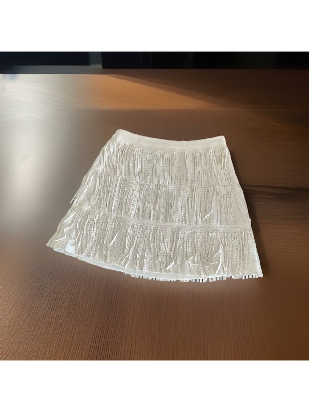 Women’s Mainstrip White Fringe Skirt NWT Medium NWT
